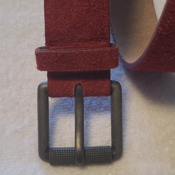 Desigual suede belt with matte silver tone buckle - Picture 3 of 8